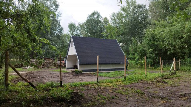 Eladó családi ház, Erdőkertesen 36 M Ft, 2 szobás