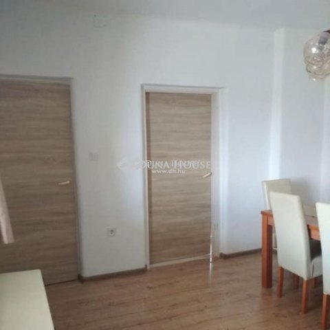Eladó családi ház, Magyon 20.9 M Ft, 2 szobás