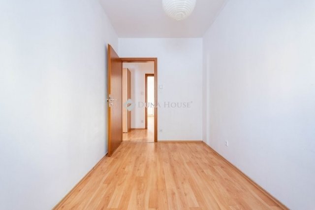 Eladó téglalakás, Budapesten, XVI. kerületben 115 M Ft, 3 szobás