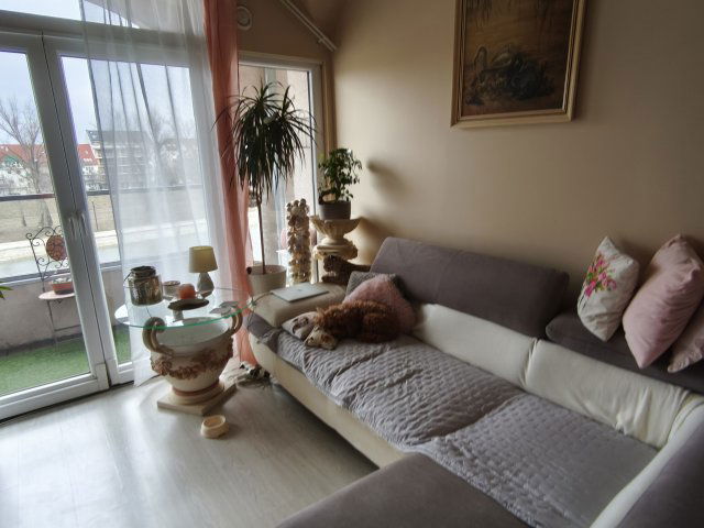 Eladó téglalakás, Győrött 109.5 M Ft, 3 szobás