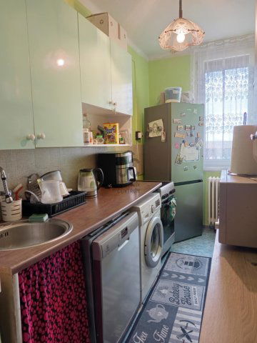 Eladó téglalakás, Bajon 38 M Ft, 2 szobás / költözzbe.hu