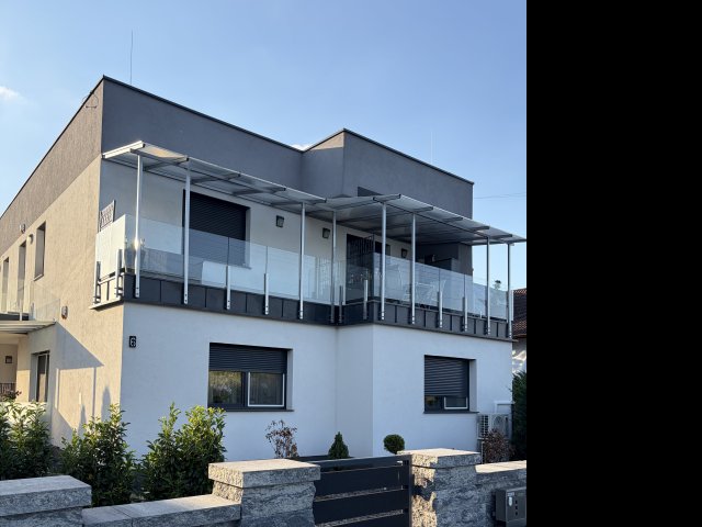 Eladó téglalakás, Újhartyánon 90 M Ft, 3 szobás