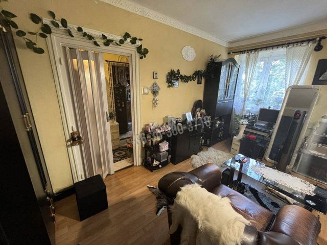 Eladó téglalakás, Dunaújvárosban 26.5 M Ft, 1 szobás