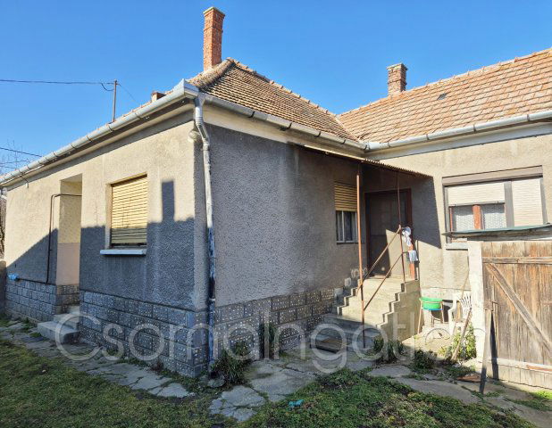 Eladó családi ház, Rábakecölön 16 M Ft, 3 szobás