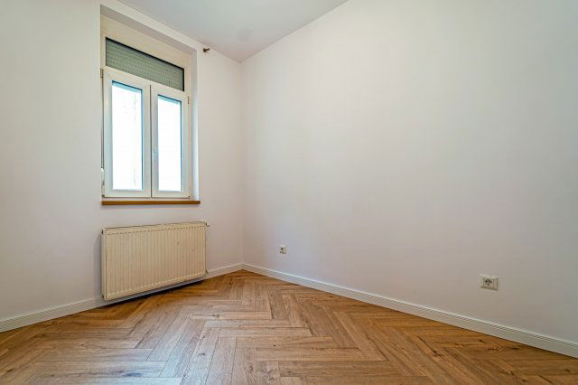 Eladó téglalakás, Budapesten, VII. kerületben 95.9 M Ft