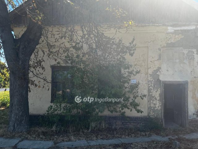 Eladó családi ház, Kunmadarason 7.7 M Ft, 4 szobás
