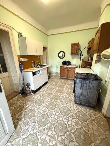 Eladó családi ház, Bölcskén 8.9 M Ft, 3 szobás