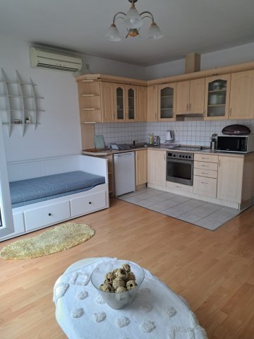Kiadó téglalakás, albérlet, VIII. kerületben, Horánszky utcában