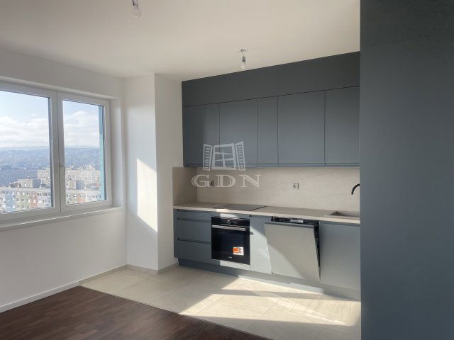 Eladó téglalakás, Budapesten, III. kerületben 270 M Ft, 4 szobás