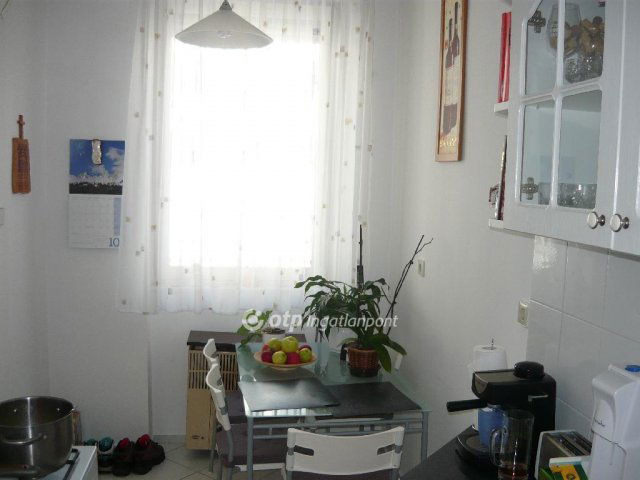 Eladó téglalakás, Budapesten, XIII. kerületben 58.9 M Ft