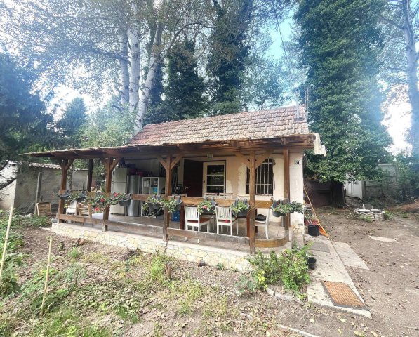 Eladó nyaraló, Dömsödön 16.4 M Ft, 2 szobás