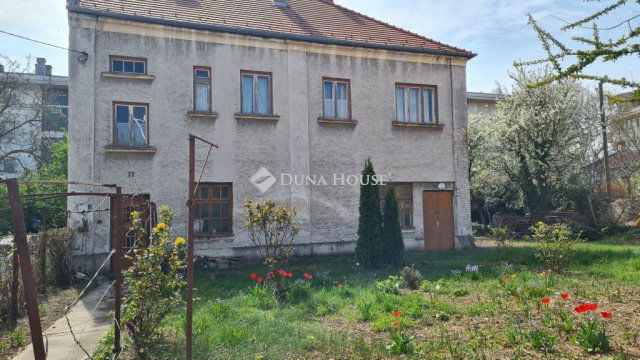 Eladó családi ház, Sopronban, Zsilip utcában 89.9 M Ft, 4 szobás