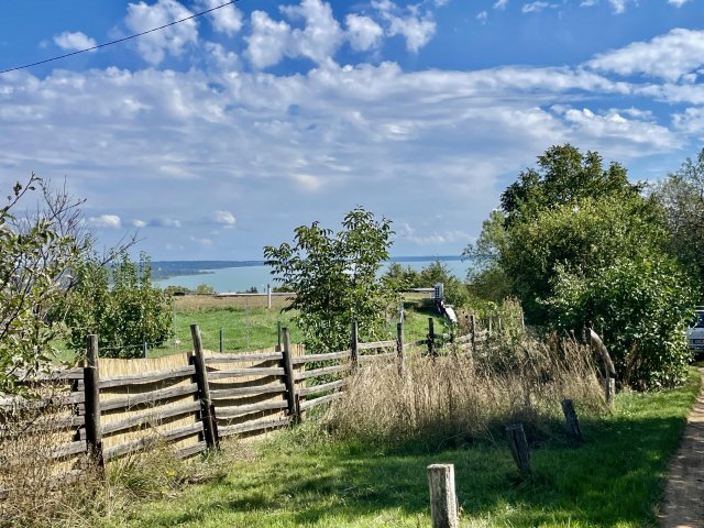 Eladó családi ház, Balatonalmádiban 110 M Ft, 4 szobás