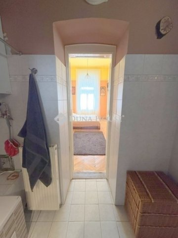 Eladó téglalakás, Budapesten, VIII. kerületben 89.9 M Ft