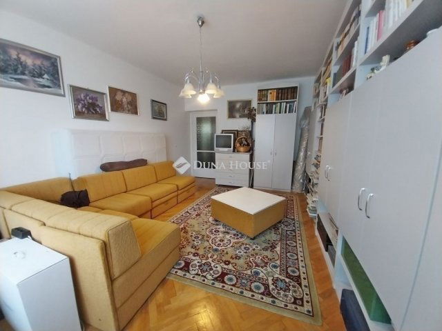 Eladó családi ház, Szegeden 184.9 M Ft, 4+1 szobás