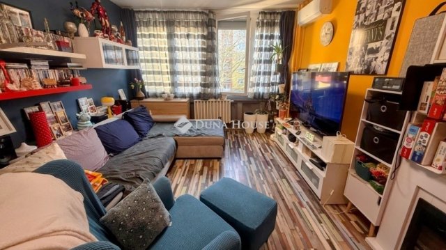 Eladó téglalakás, Szombathelyen 48 M Ft, 3 szobás