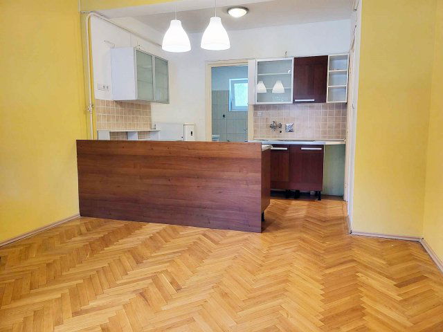 Kiadó téglalakás, albérlet, XIV. kerületben, Kerékgyártó utcában