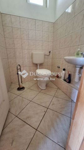 Eladó családi ház, Nadapon 87.1 M Ft, 4 szobás