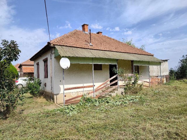 Eladó családi ház, Vissen 7.2 M Ft, 3 szobás