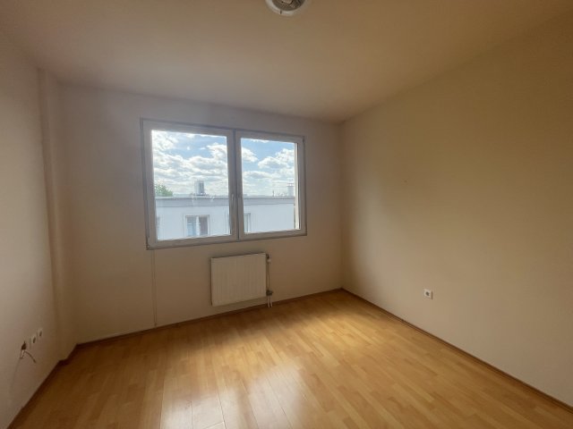 Eladó panellakás, Miskolcon 16.45 M Ft, 2 szobás