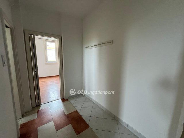 Eladó téglalakás, Budapesten, X. kerületben 57.5 M Ft