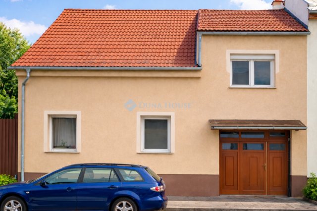 Eladó családi ház, Sopronban 77.9 M Ft, 4 szobás