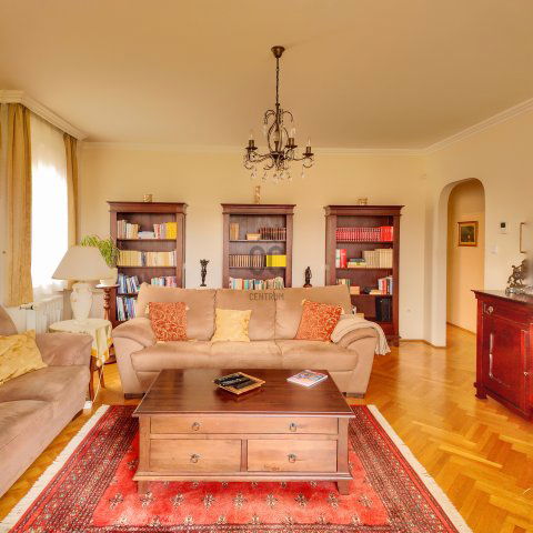 Eladó téglalakás, Szentendrén 139 M Ft, 3 szobás