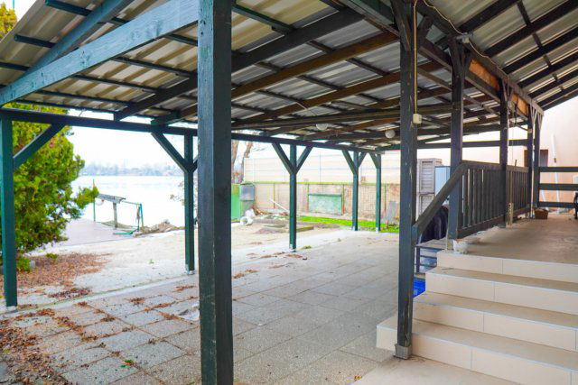 Eladó nyaraló, Szigetszentmiklóson 64.9 M Ft, 2 szobás