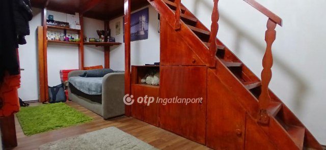 Eladó téglalakás, Budapesten, VIII. kerületben 32.5 M Ft