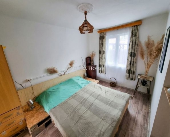 Eladó nyaraló, Ráckevén 33.9 M Ft, 3 szobás