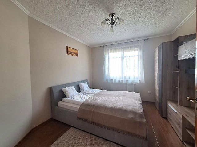 Eladó családi ház, Komádiban 67 M Ft, 1+3 szobás