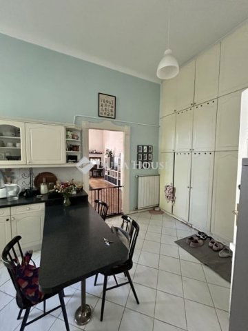 Eladó téglalakás, Budapesten, XI. kerületben 127 M Ft, 1 szobás