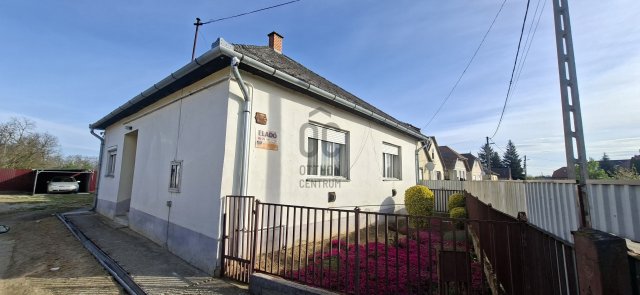 Eladó családi ház, Jándon 32.9 M Ft, 3 szobás
