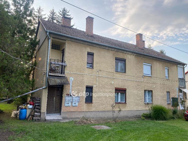 Eladó téglalakás, Balassagyarmaton 29.9 M Ft, 3 szobás