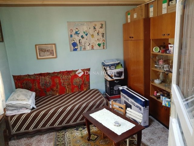 Eladó családi ház, Szabadszálláson 38 M Ft, 2 szobás