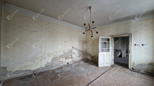 Eladó családi ház, Ácson 26.5 M Ft, 3 szobás