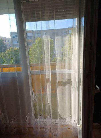 Eladó panellakás, Kistarcsán 68 M Ft, 1+2 szobás