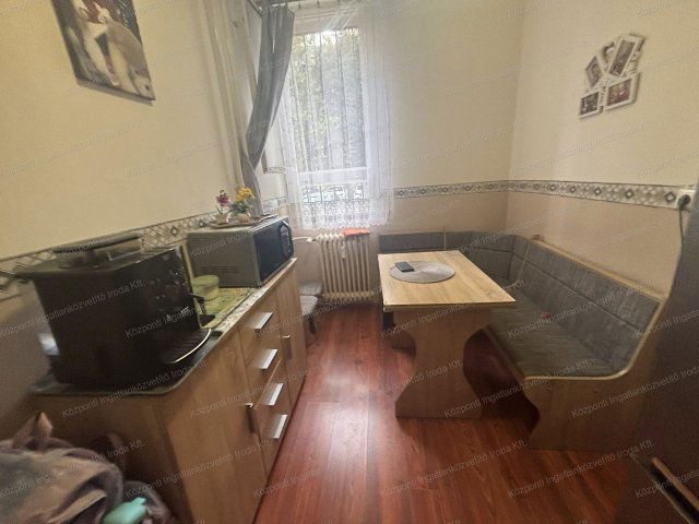 Eladó téglalakás, Tatabányán 35.99 M Ft, 1+1 szobás