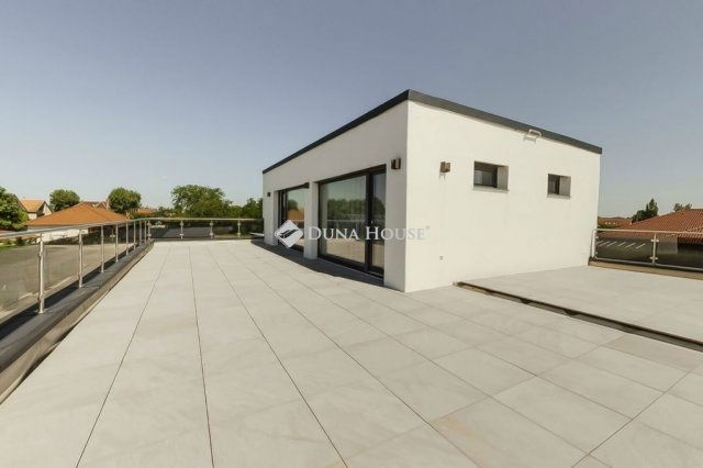 Eladó családi ház, Dabason 199 M Ft, 4 szobás