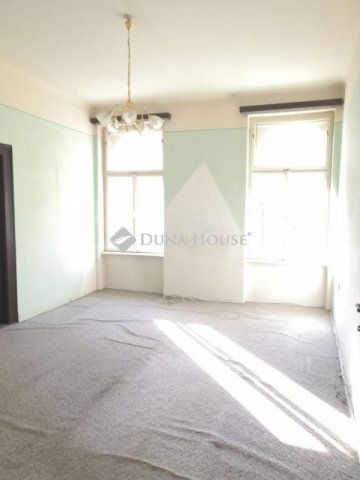 Eladó téglalakás, Budapesten, VIII. kerületben 59.9 M Ft