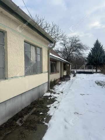 Eladó családi ház, Zámolyon 14.99 M Ft, 4 szobás