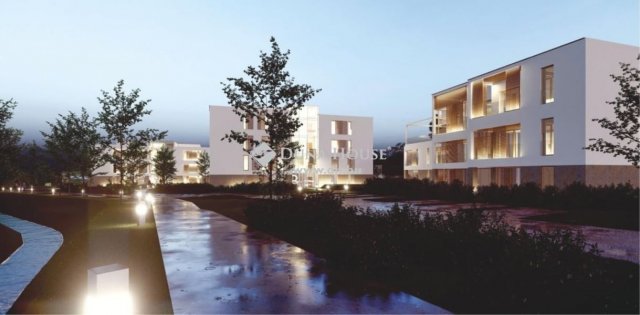 Eladó téglalakás, Balatonfüreden 203.148 M Ft, 4 szobás