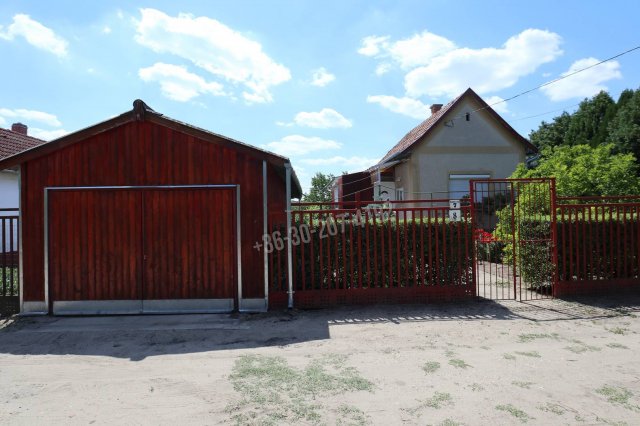 Eladó családi ház, Domaszéken 38.9 M Ft, 1 szobás