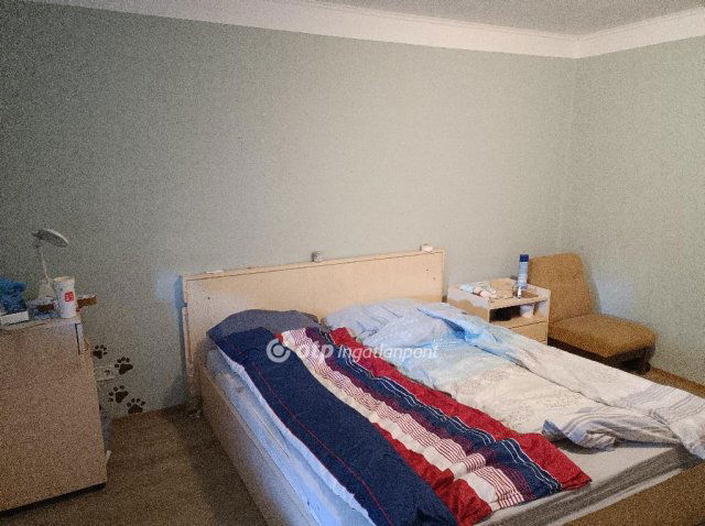 Eladó családi ház, Isaszegen 68 M Ft, 2 szobás