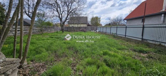 Eladó családi ház, Üllőn 53.9 M Ft, 2 szobás