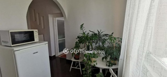 Eladó téglalakás, Kisvárdán 42 M Ft, 2 szobás