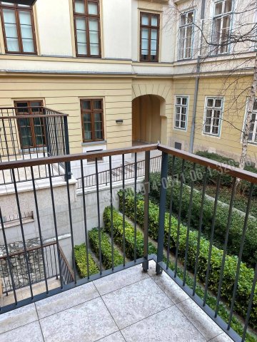 Kiadó téglalakás, albérlet, Budapesten, I. kerületben, 2 szobás