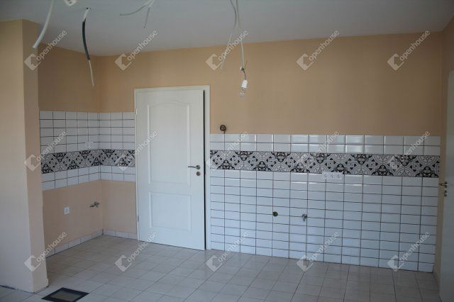 Kiadó üzlethelyiség, Szombathelyen 140 E Ft / hó