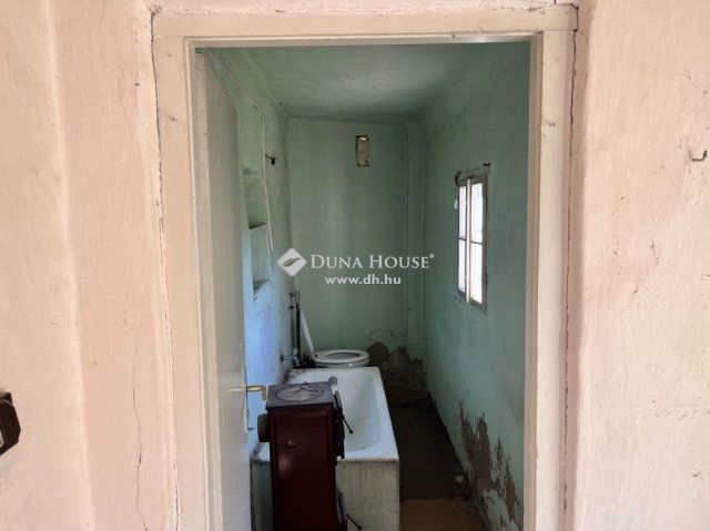 Eladó családi ház, Pécsváradon 7.9 M Ft, 2 szobás