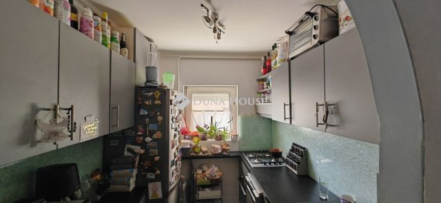 Eladó téglalakás, Gyöngyösön 47.9 M Ft, 2+1 szobás